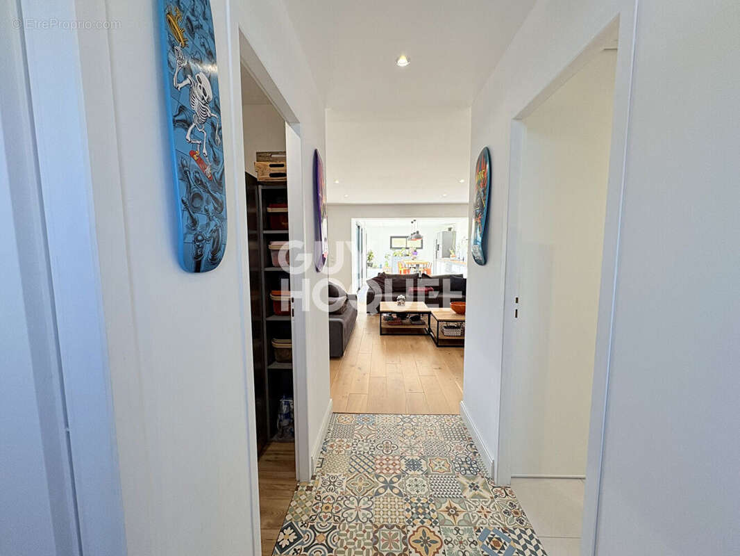 Maison à VILLENAVE-D&#039;ORNON