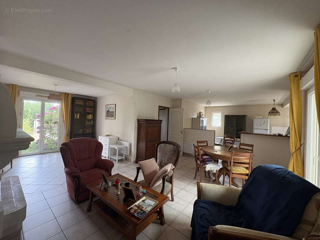 Maison 109 m² à Anctoville-Sur-Boscq  - photo 3