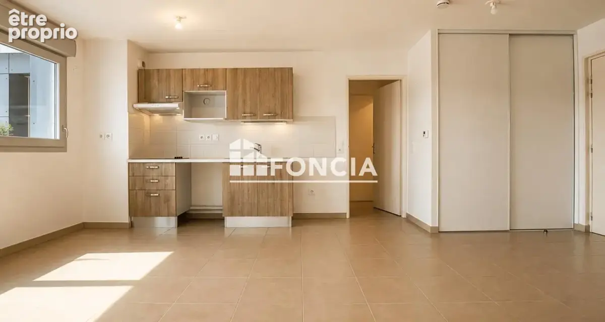 Appartement T3  65 m²  264 000 € - photo 7