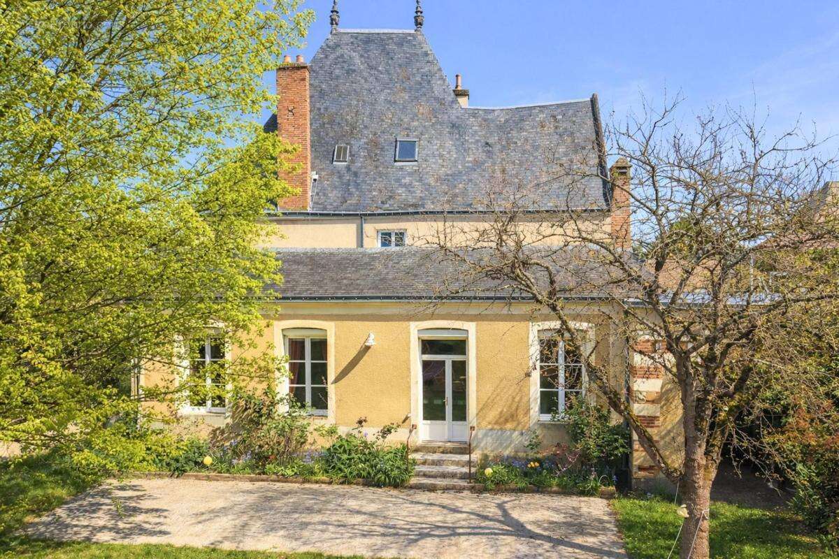 Maison à BEAUMONT-SUR-SARTHE