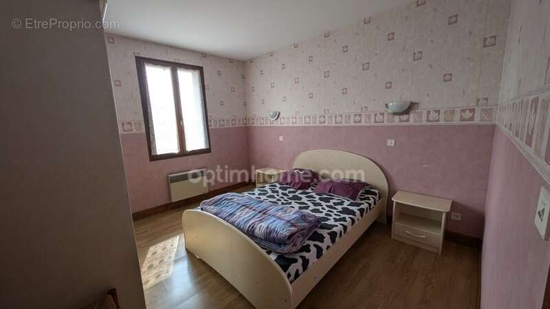 Maison à SAINT-MESMIN