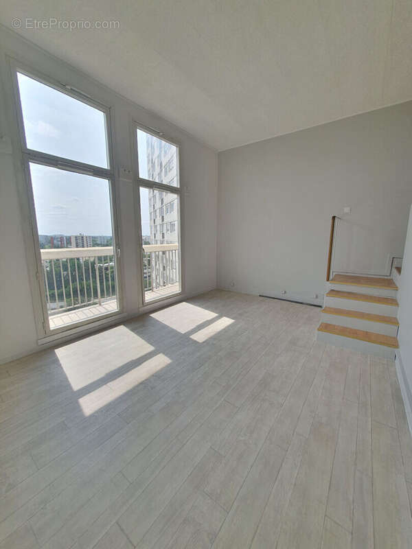 Appartement à LE MEE-SUR-SEINE