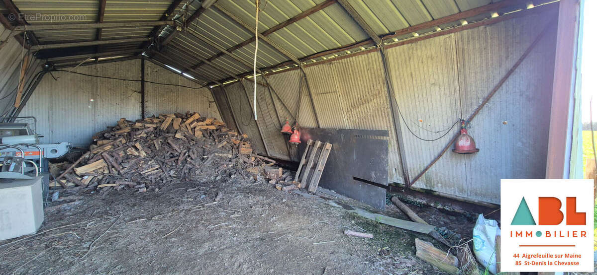 Maison à LES BROUZILS