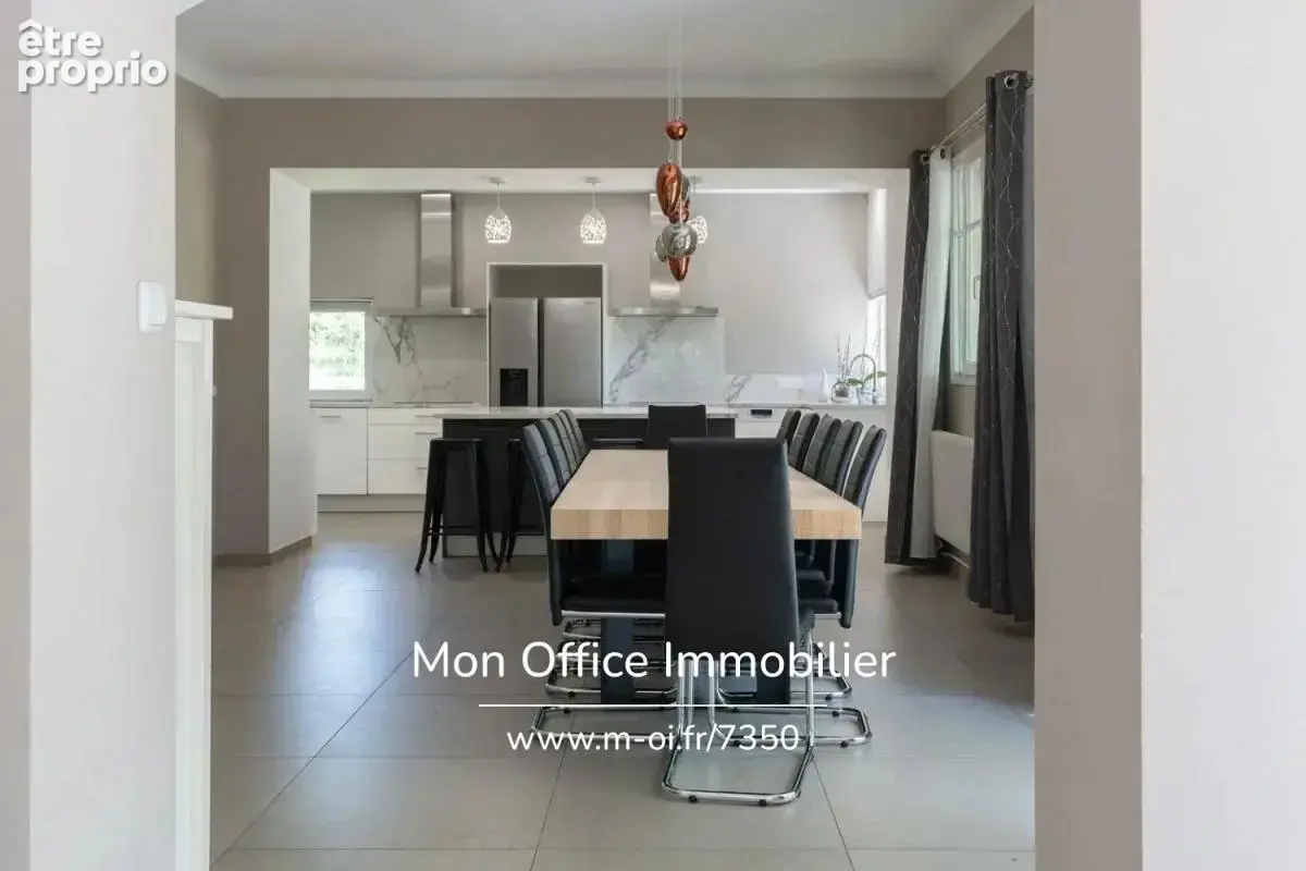 Référence : 7350-NGU - Maison 8 pièces - 7 chambres dont 3 suites - 280m2 sur 3500m2 - 8min du centre ville d'Aix en Pce - photo 12