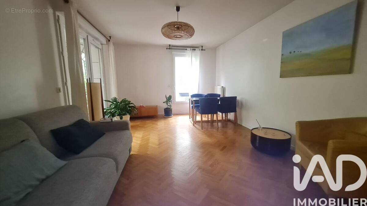 Photo 1 - Appartement à ASNIERES-SUR-SEINE