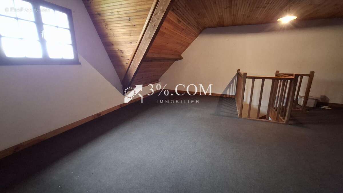 Maison à VAUCHELLES-LES-QUESNOY