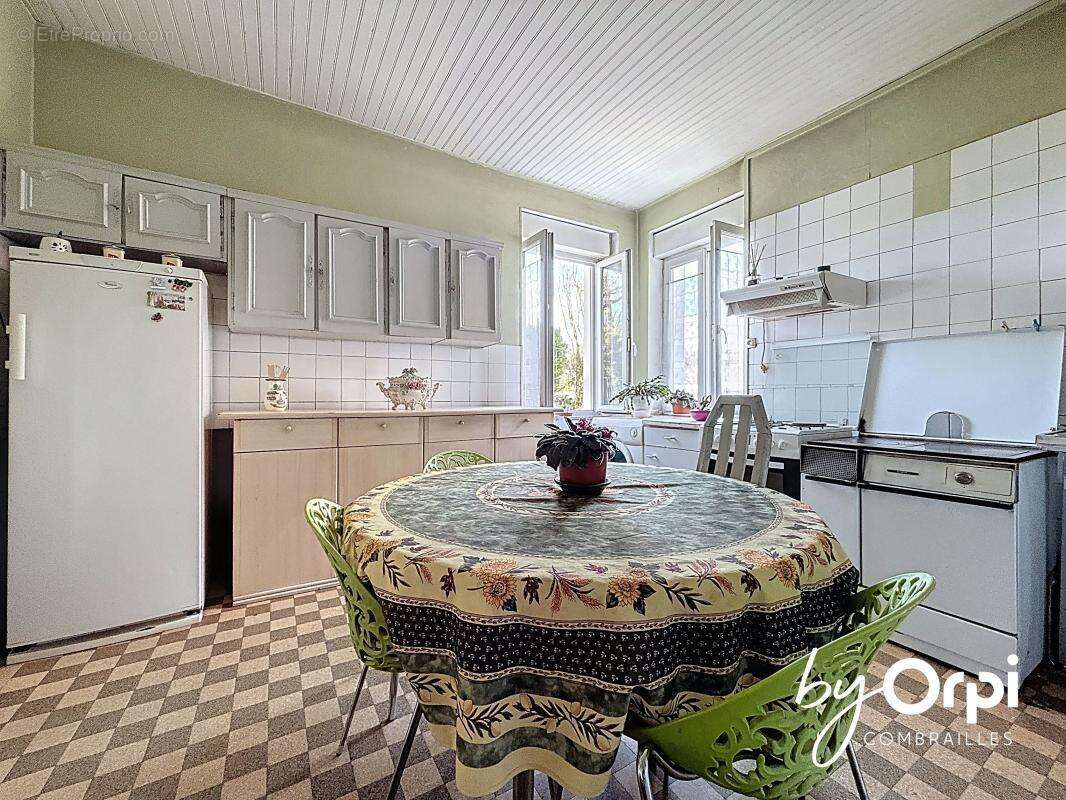 Maison à SAINT-ELOY-LES-MINES