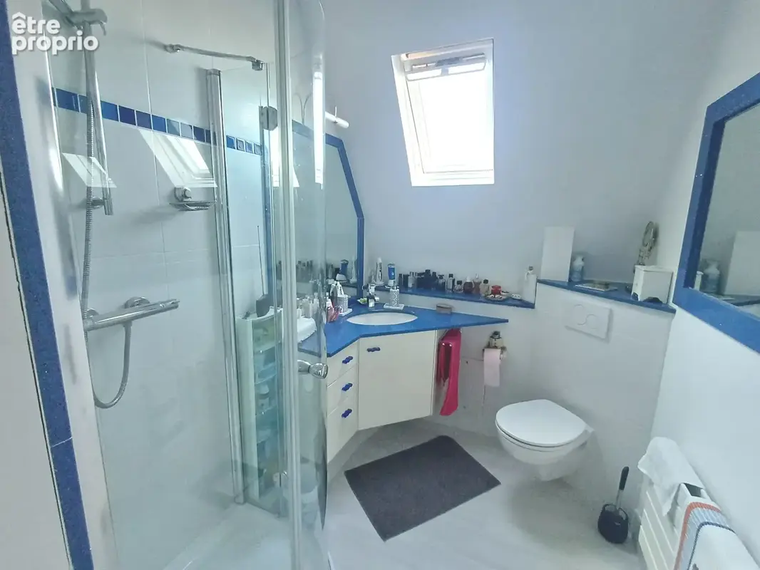 Bel Appartement au 2ème étage d'une Maison Bourgeoise - photo 12