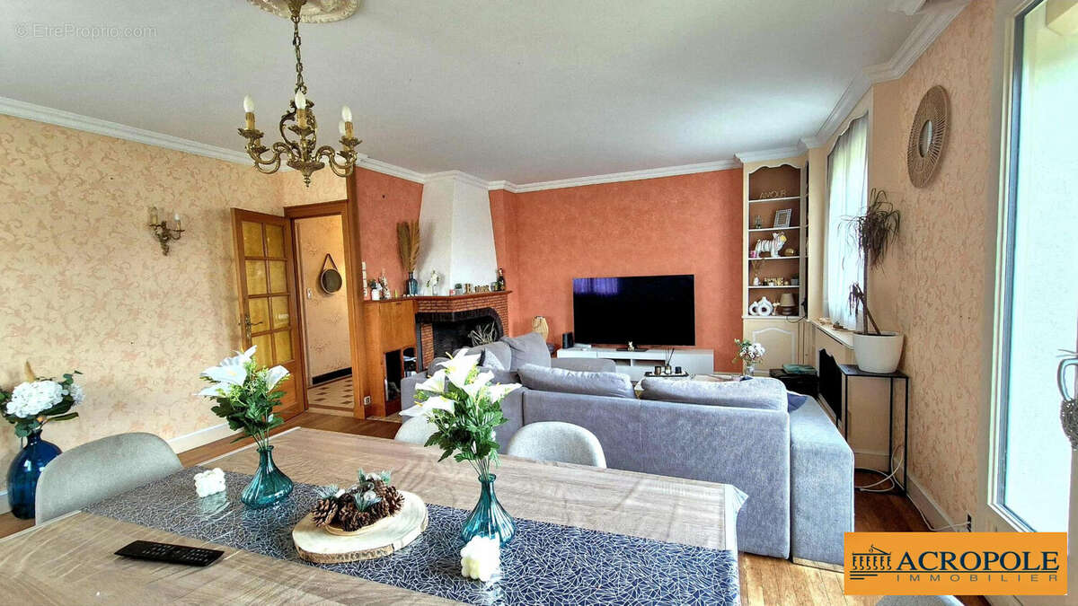 Maison à ARGENT-SUR-SAULDRE