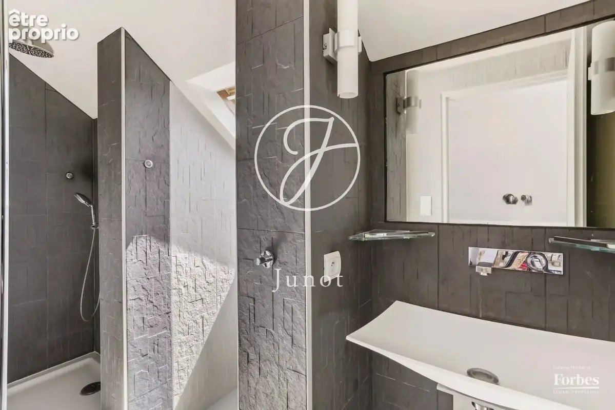 Croissy-sur-Seine - CENTRE-VILLE - Maison - 5 chambres - 179.02m² - Terrain 587m². - photo 27