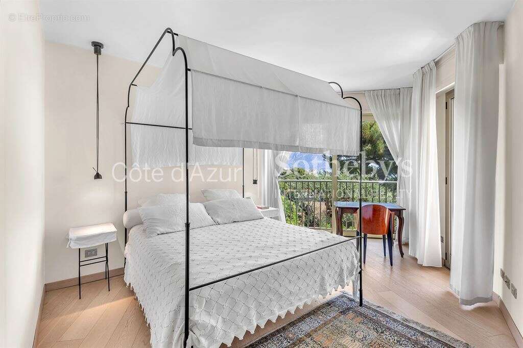 Appartement à SAINT-JEAN-CAP-FERRAT