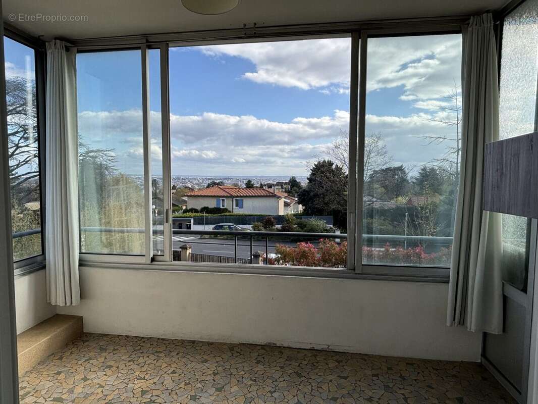 Appartement à CALUIRE-ET-CUIRE