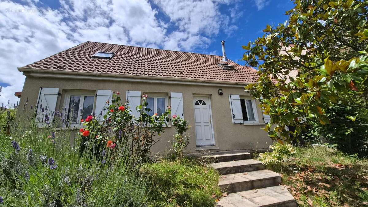 Maison à LEUVILLE-SUR-ORGE