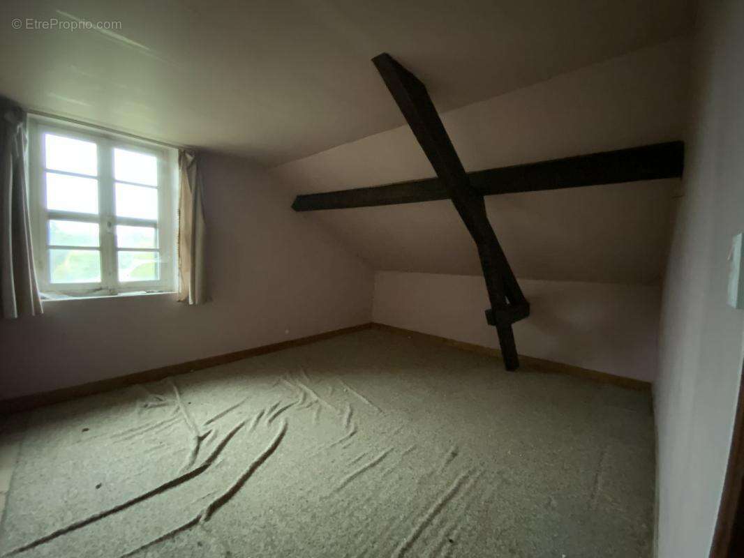 Maison à GENOUILLAC