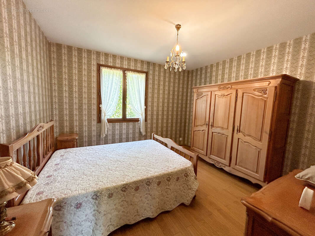 Maison à COMMENTRY