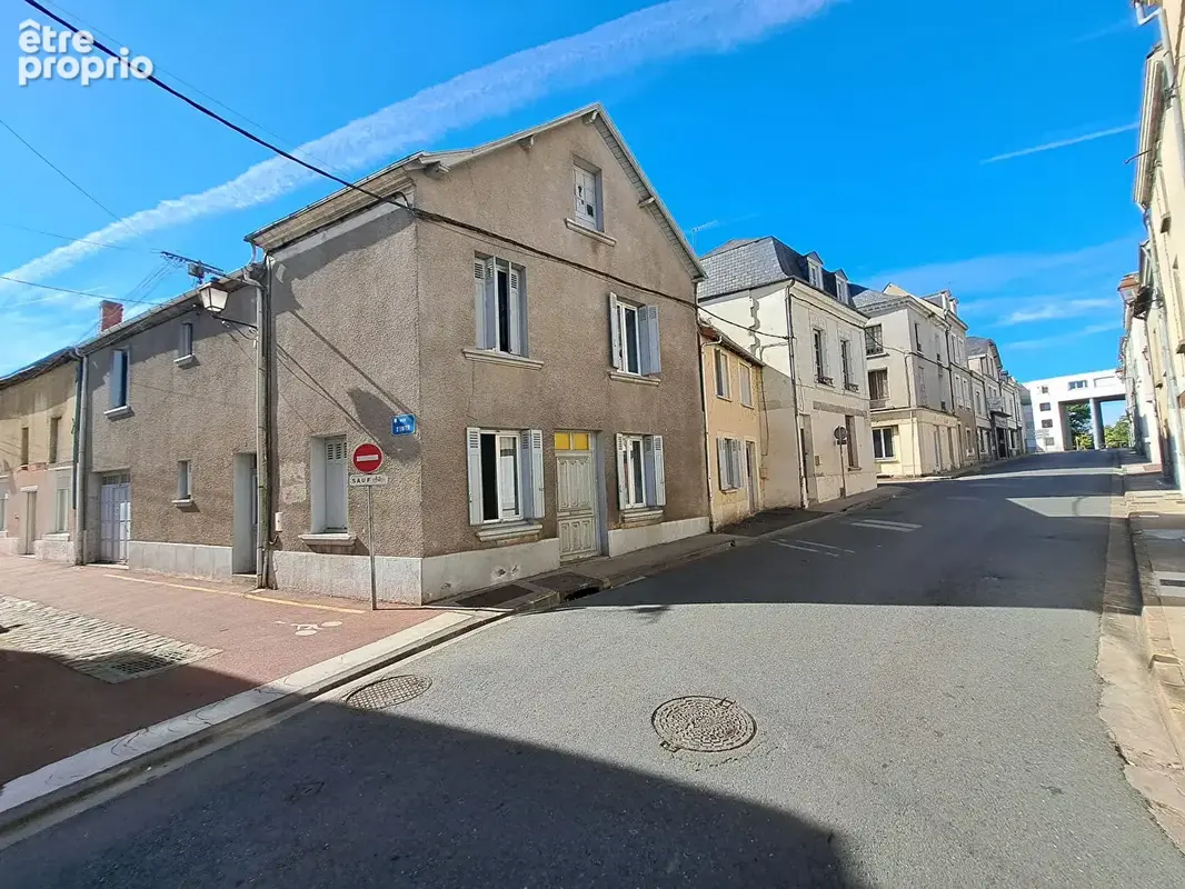 Maison 4 pièces 124 m² à vendre à Chatellerault (86100) - photo 2