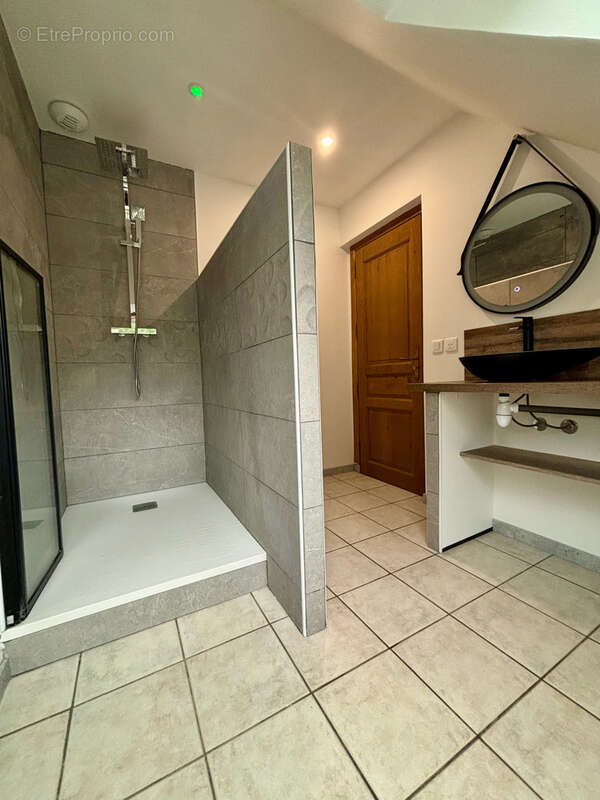 Maison à GROFFLIERS