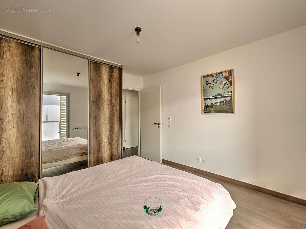 Photo 7 - Appartement à SAINT-GENIS-POUILLY