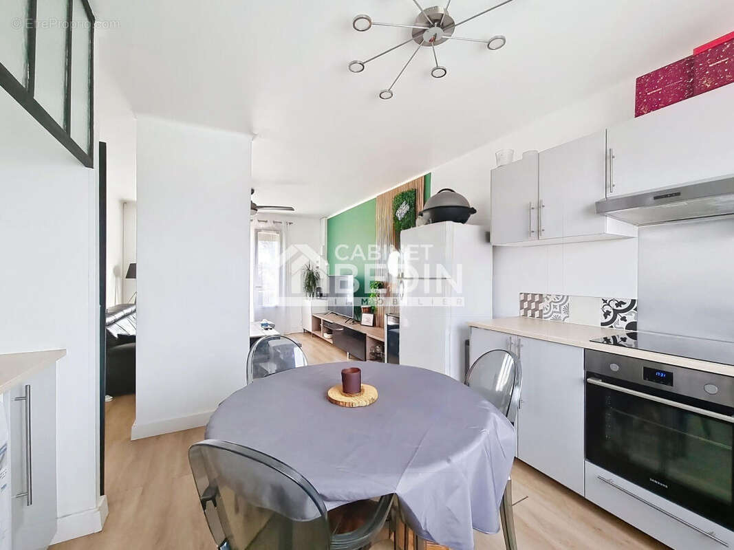 Maison à FENOUILLET