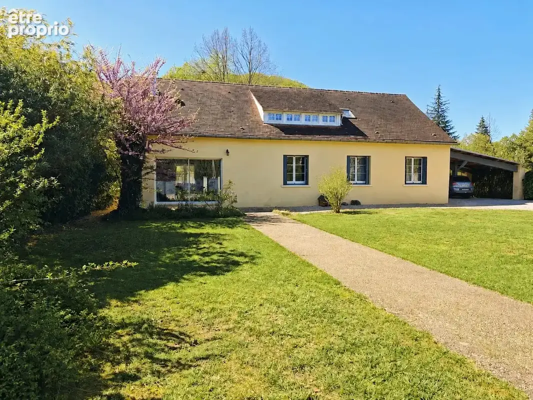 Belle maison familiale avec piscine sur terrain de 1700 m² - photo 3