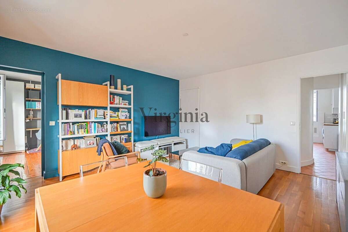 Appartement à CHARENTON-LE-PONT