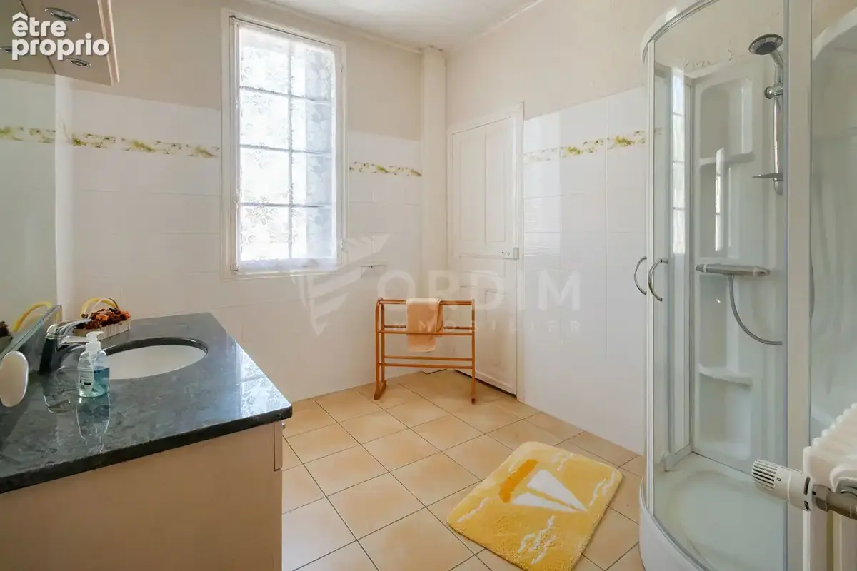 Maison de caractère au Centre ville historique de Chablis - photo 13