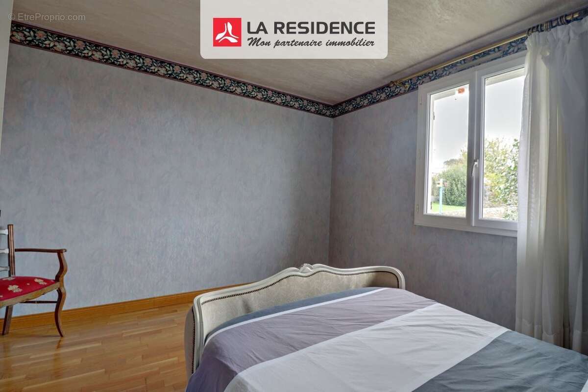 Maison à JUMEAUVILLE