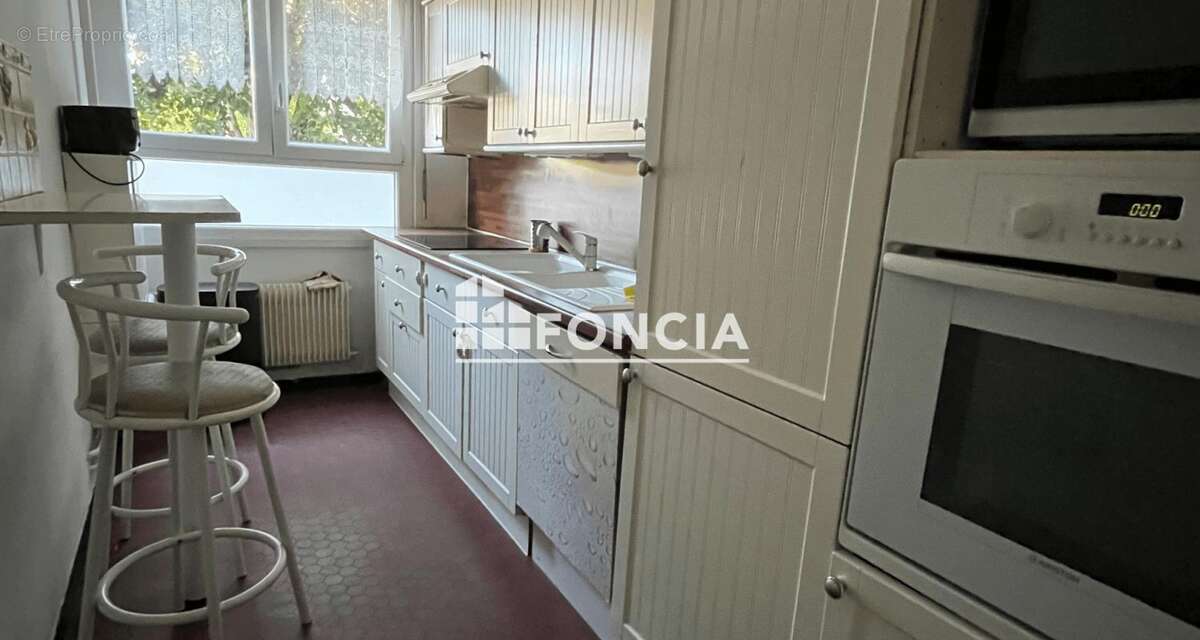 Appartement à SURVILLIERS