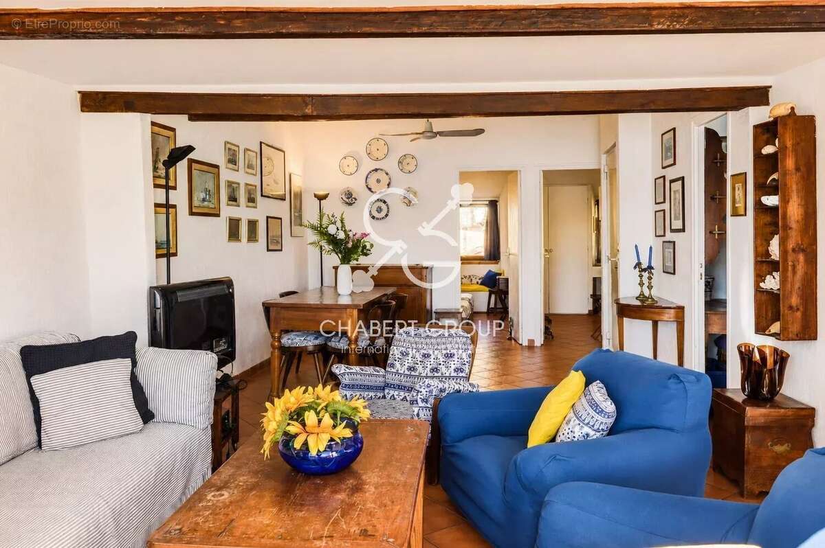 Appartement à VILLEFRANCHE-SUR-MER