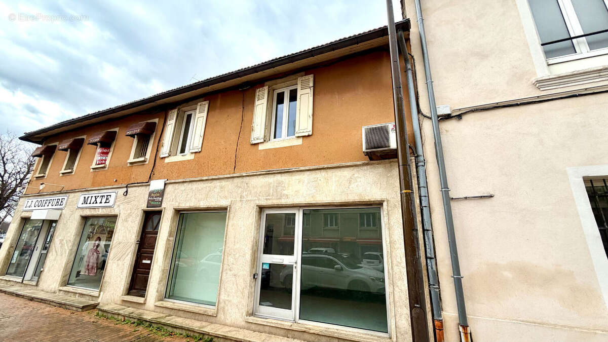 Appartement à LE PONTET