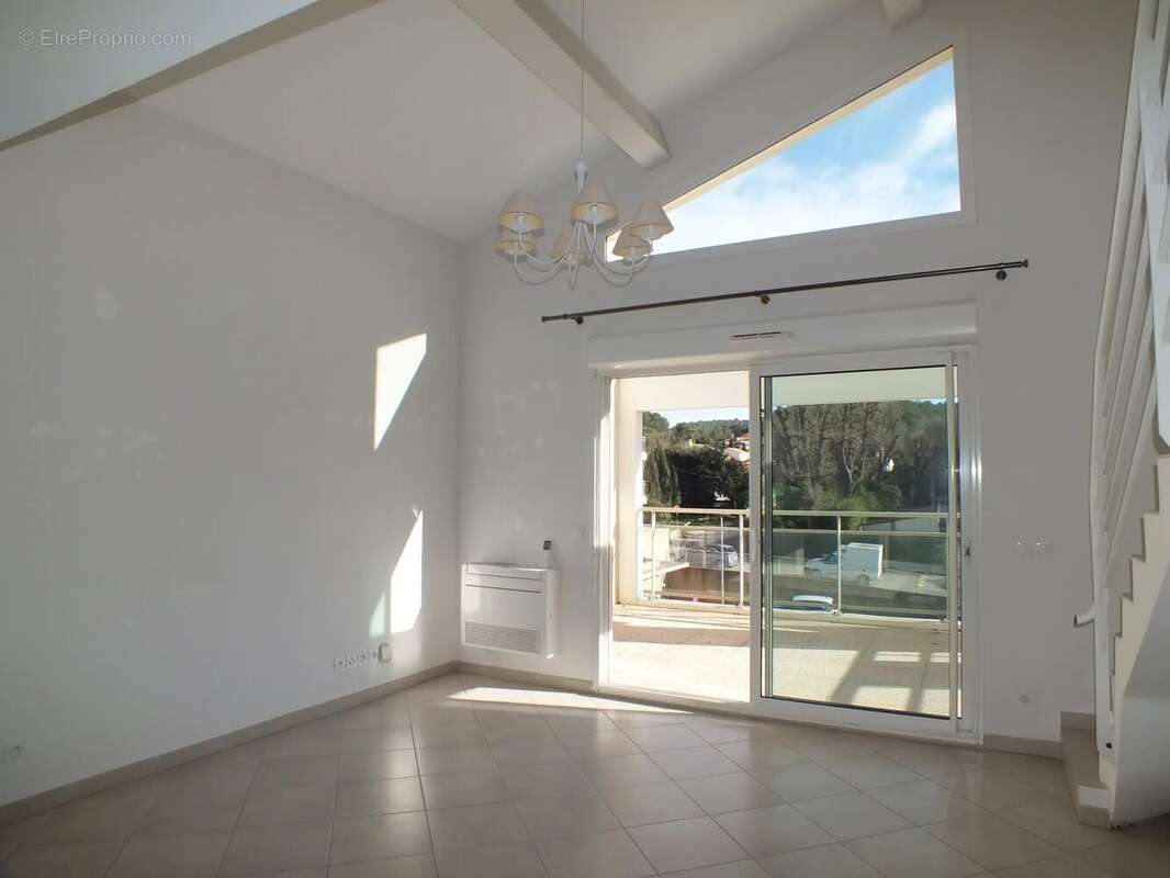 Appartement à BOUC-BEL-AIR