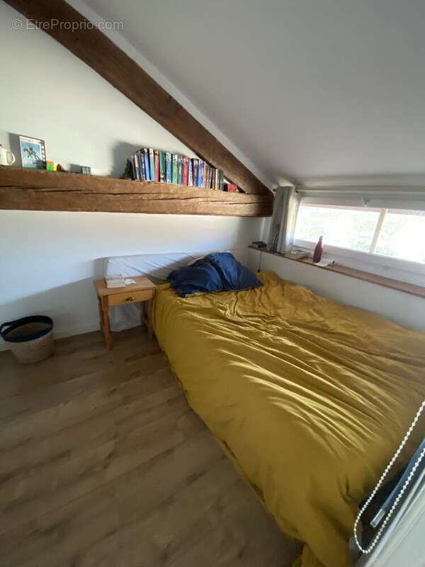 Maison à SAINT-HILAIRE-DU-ROSIER