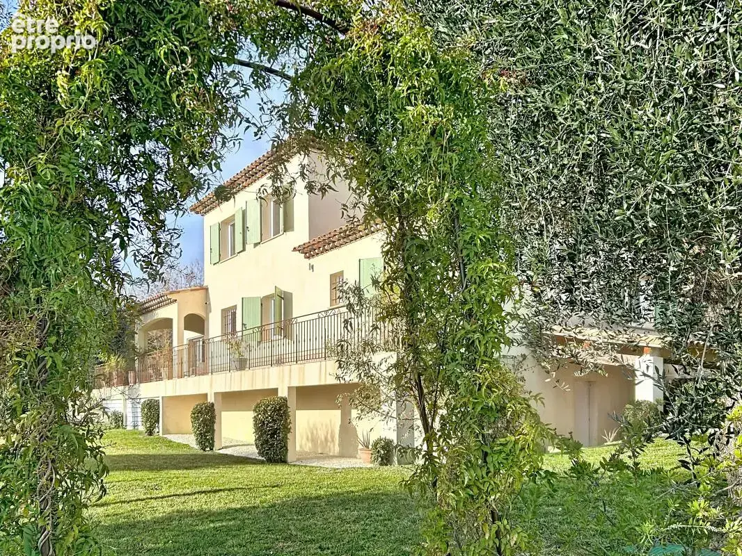 Maison à GATTIERES