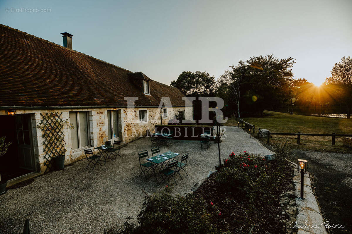 Commerce à MORTAGNE-AU-PERCHE