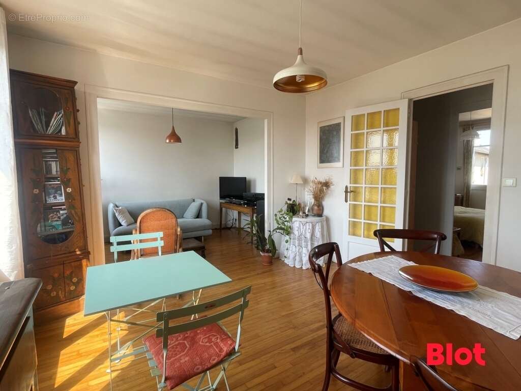 Appartement 69 m² à Rennes  - photo 4