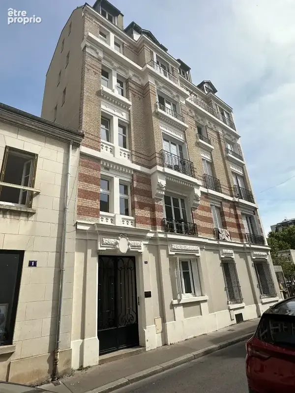 Appartement à COLOMBES