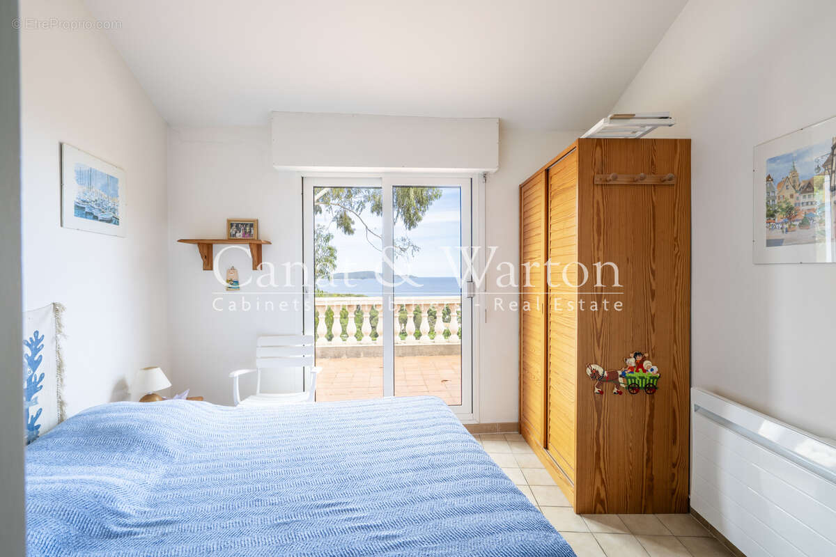 À 500 m de la plage de cavalaire: villa avec vue mer & piscine - photo 6