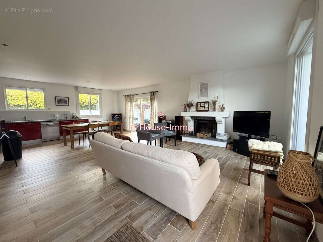 Maison à SAINT-LOUBES