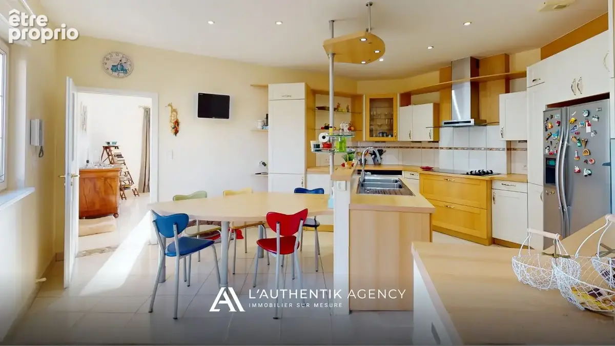 Maison 8 pièces 366 m² à vendre à Berstett (67370) - photo 5