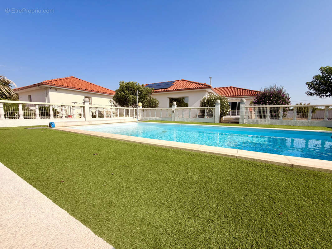 Villa sur Borderes, + studio attenant , avec pisicne - photo 24