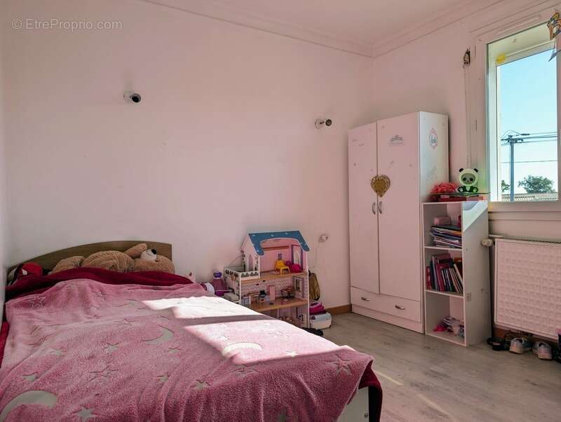 Maison à NUEIL-LES-AUBIERS