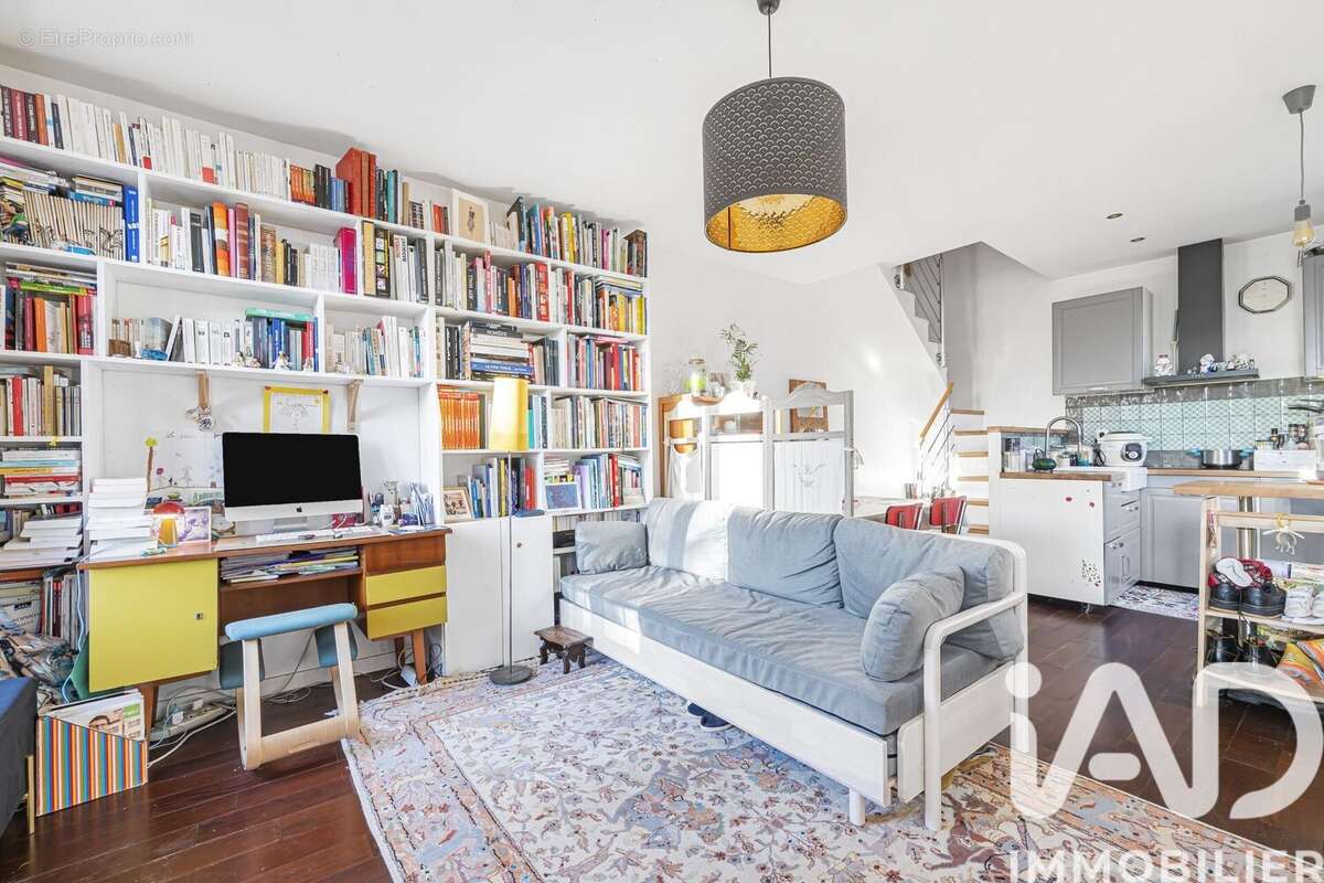 Photo 2 - Maison à GENNEVILLIERS