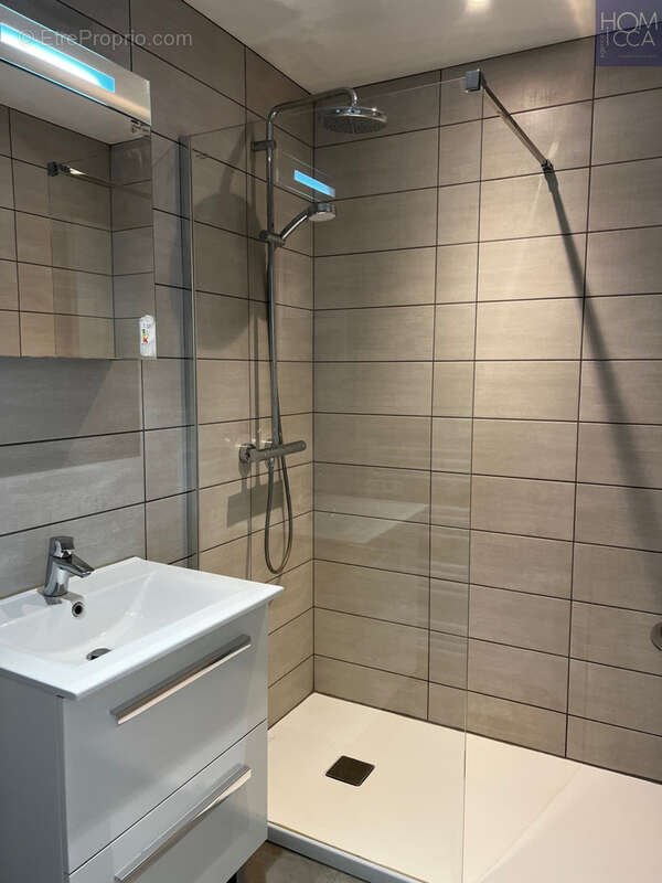 Lyon 8 rue florent vente appartement type 2 - photo 6