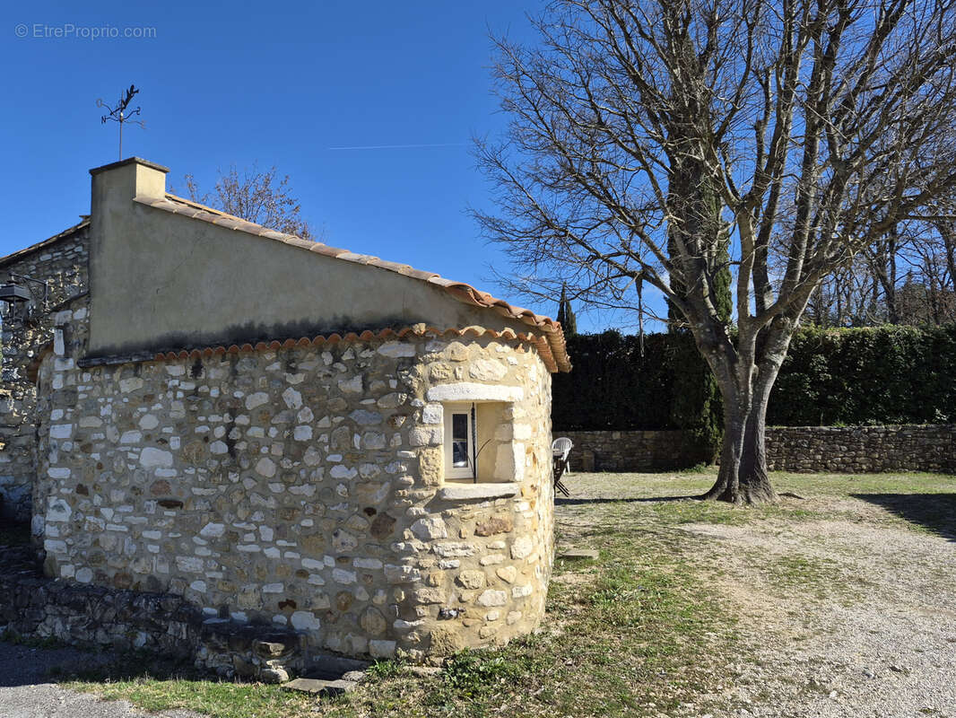 Maison à GOUDARGUES