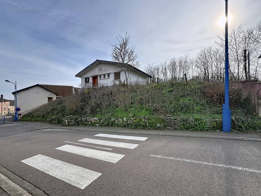 Maison à MATTAINCOURT