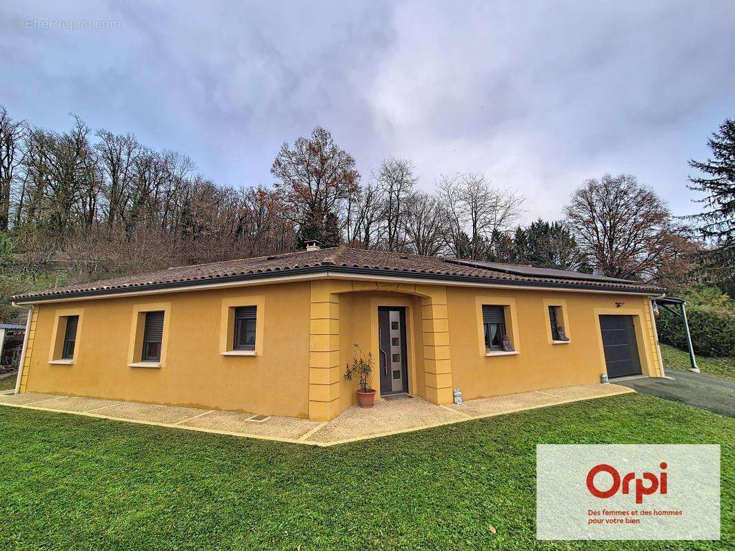 Maison à LE LARDIN-SAINT-LAZARE