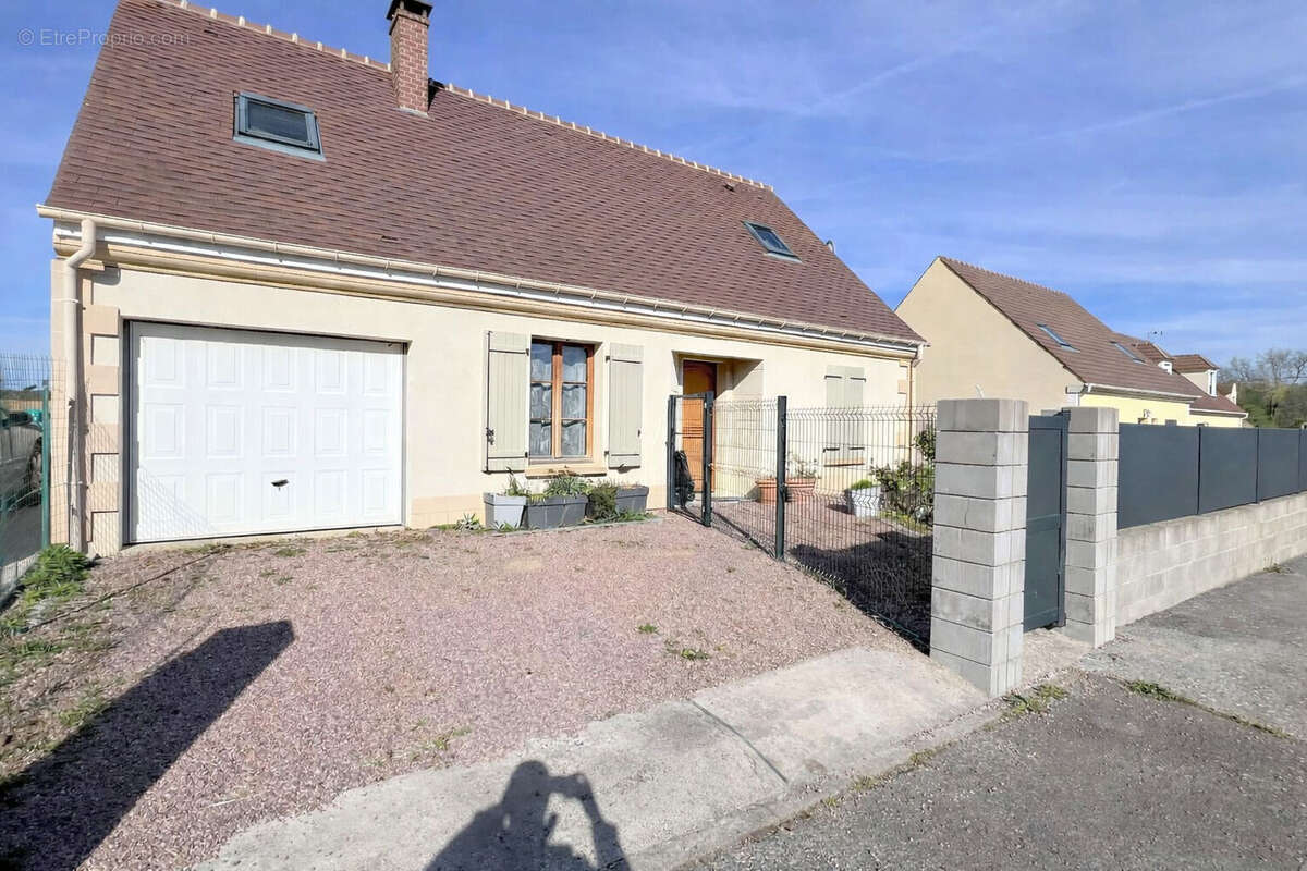 Maison à CHAUMONT-EN-VEXIN