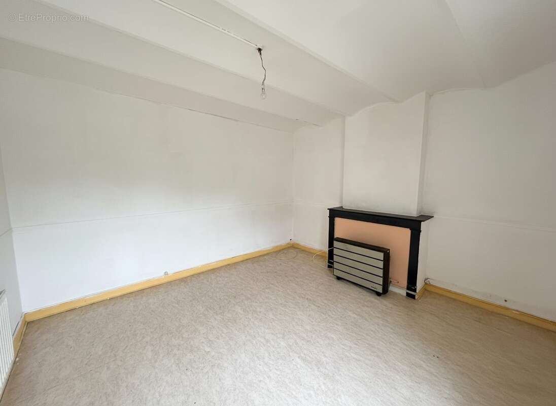 Appartement à RECQUIGNIES