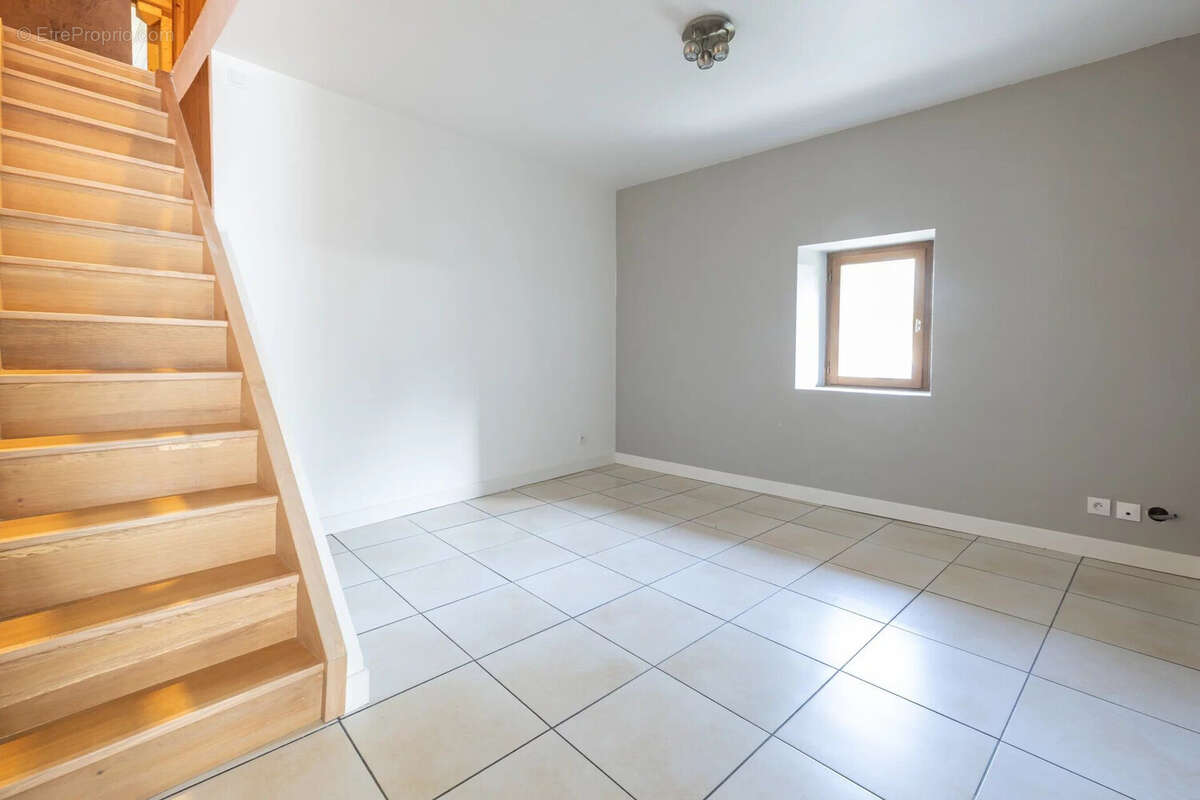Appartement à DOUSSARD