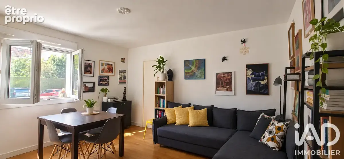 Photo 1 - Appartement à LYON-4E
